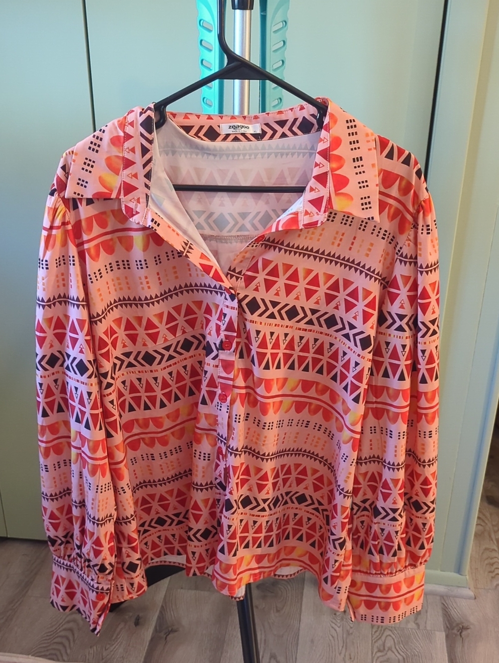 zeagoo Red and Orange Geometric Button-Down Shirt